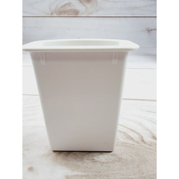 Sunbeam Oskar Food Processor 14181 Food Pusher & Lid Replacement - Picture 12 of 15